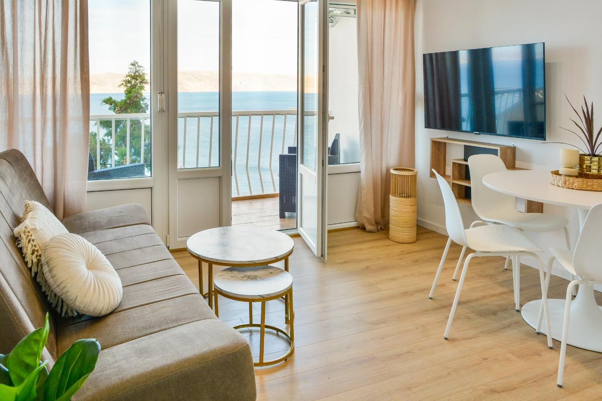 Apartman Elena Senj  Eksteriør bilde